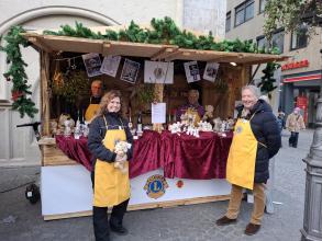 Adventsbasar der Würzburger Lions- und LEO Clubs